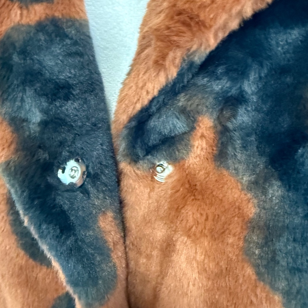 Stoosh Cowhide Print Faux Fur Coat Size XL - Picture 5 of 13